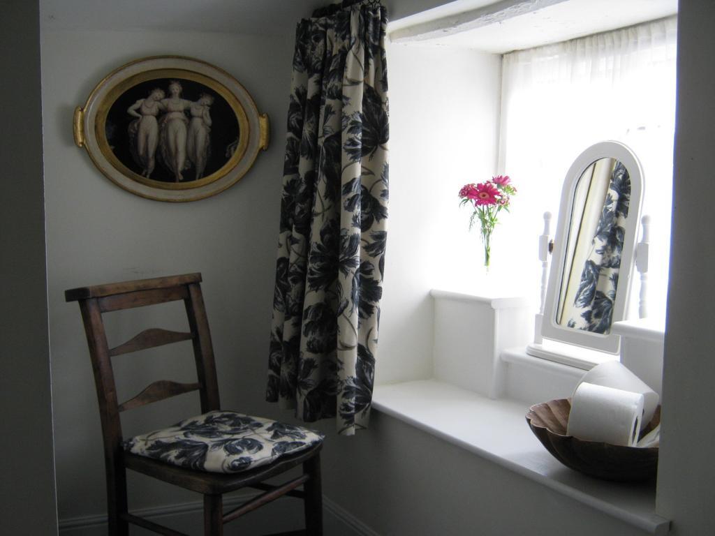 Holly Tree B&B Бромярд Номер фото